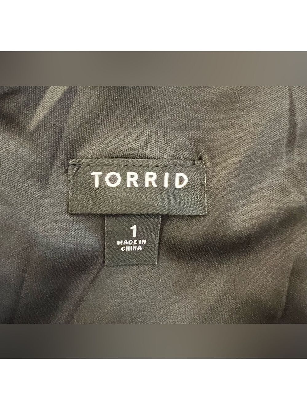Torrid Long Sleeve Top Size 1 - Picture 7 of 9